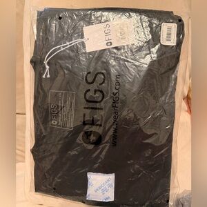 FIGS Catarina Scrub Top Black 3XL